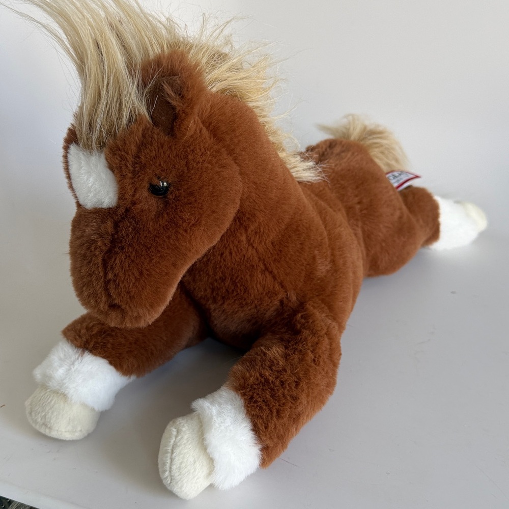 Douglas Wrangler Chestnut Horse 17inch